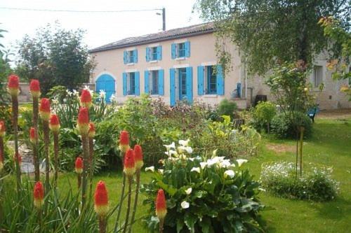 Maison D'Hotes La Chabanaise - Marais Poitevin Bed & Breakfast Cramchaban Exterior photo